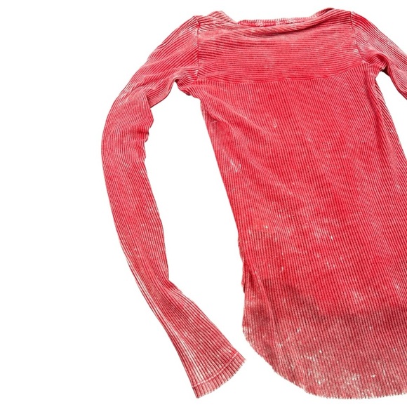 Free People We The Free Jailbreak Red Layering Top In Size S - Picture 5 of 6
